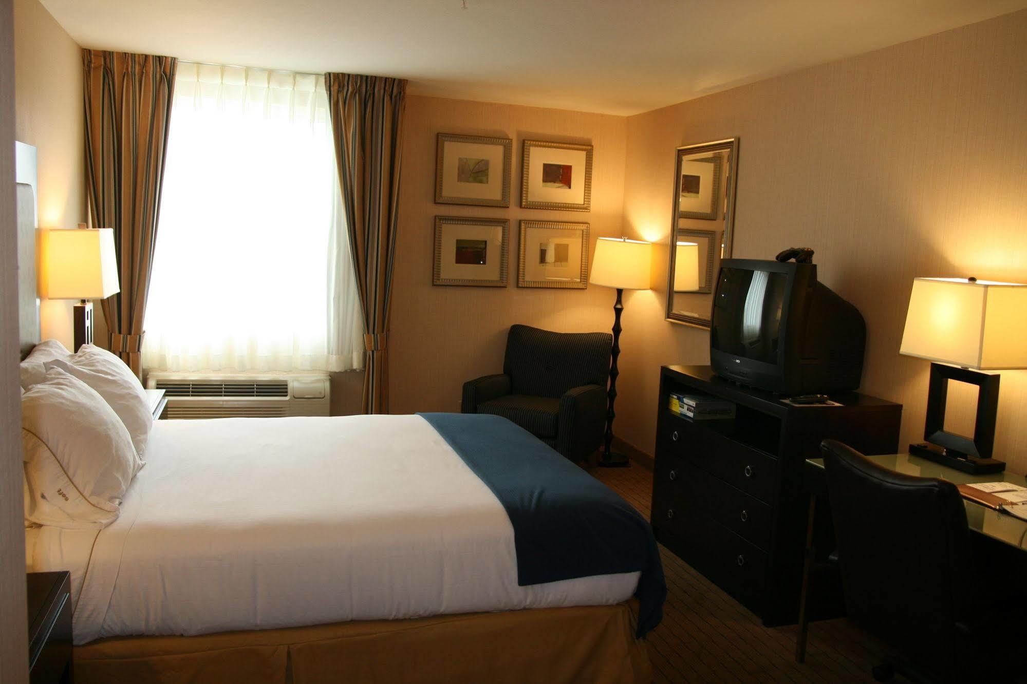 Holiday Inn Express Seattle - Sea-Tac Airport By Ihg SeaTac Exteriér fotografie